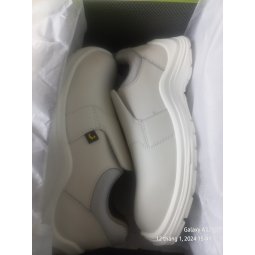Giày bảo hộ Jogger Gusto S2